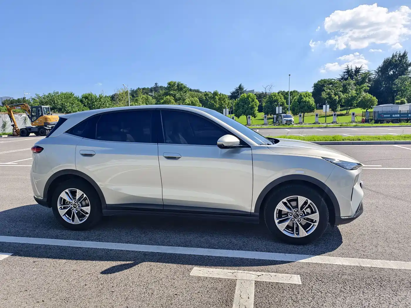 Besturn Yueyi 03 2025 2025 Model 565km Enjoy Edition