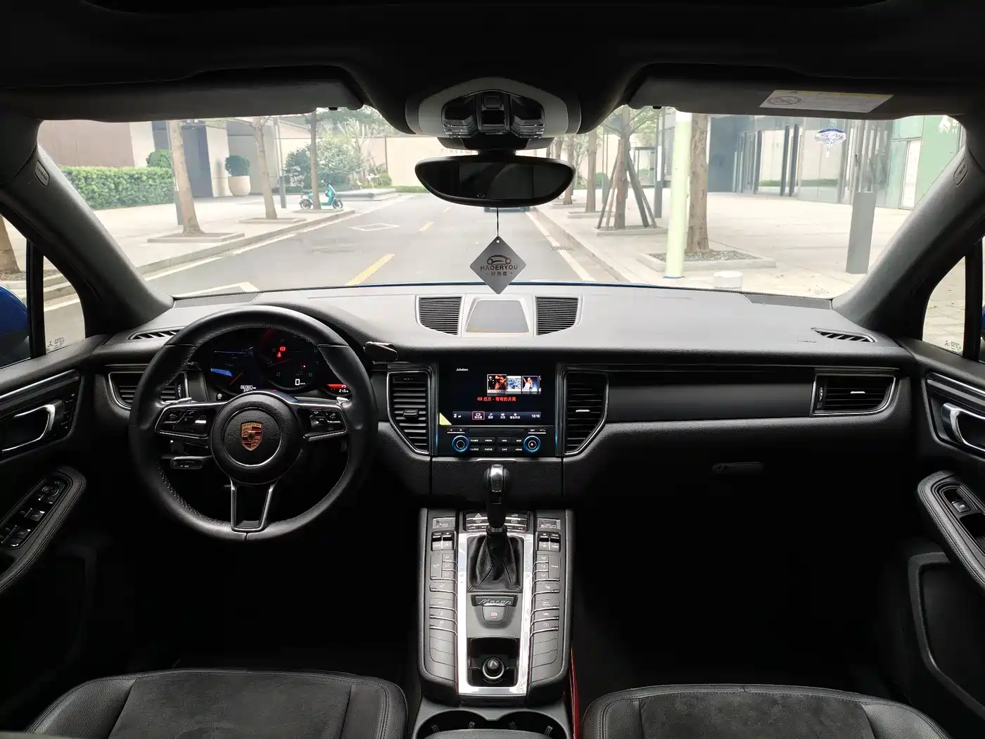 Porsche Macan 2017 Macan 2.0T фото 7