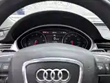 Photo 8 - Audi A8
