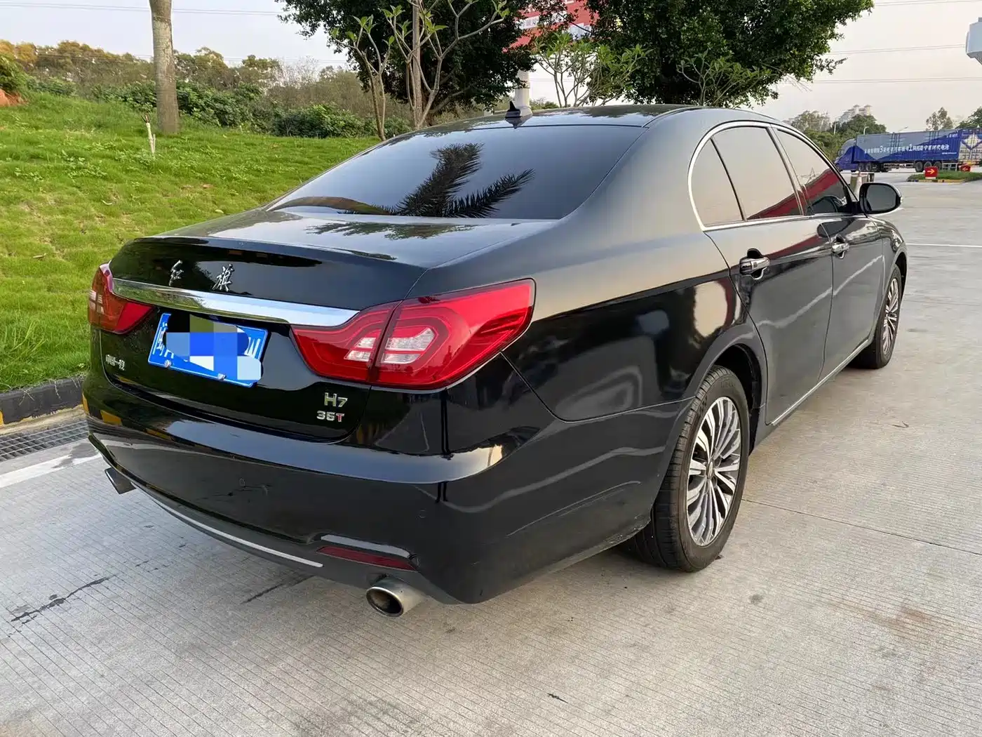 Hongqi H7 2019 2019 1.8T Comfort Edition