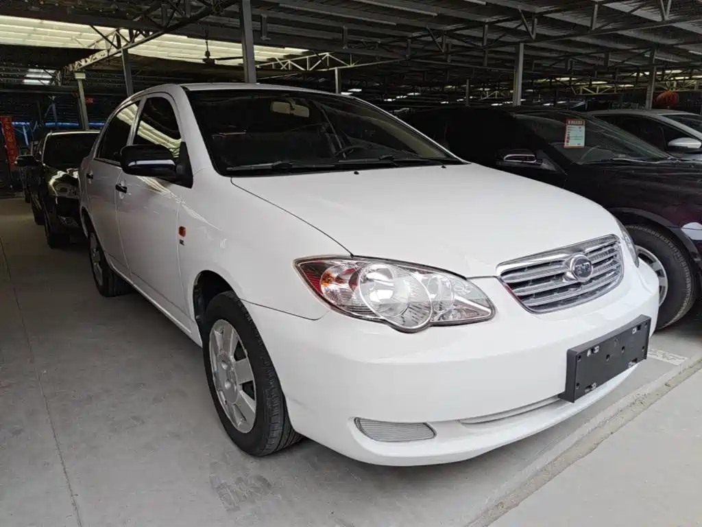 Фото 22 - BYD F3