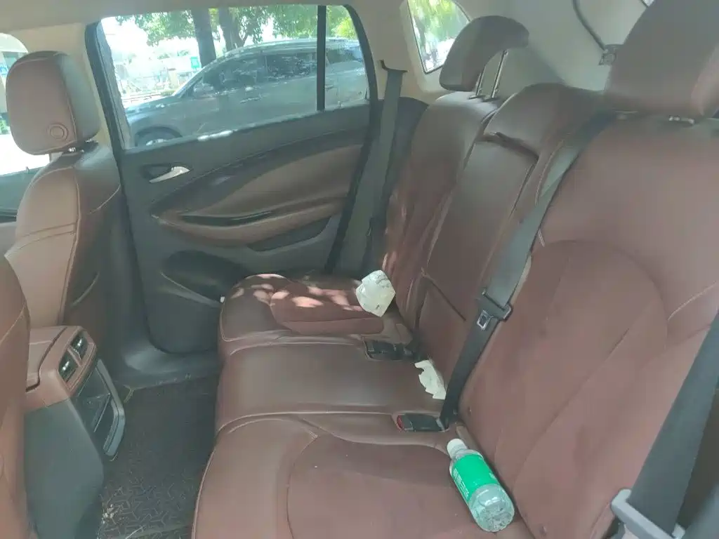 Фото 15 - Buick Envision Plus