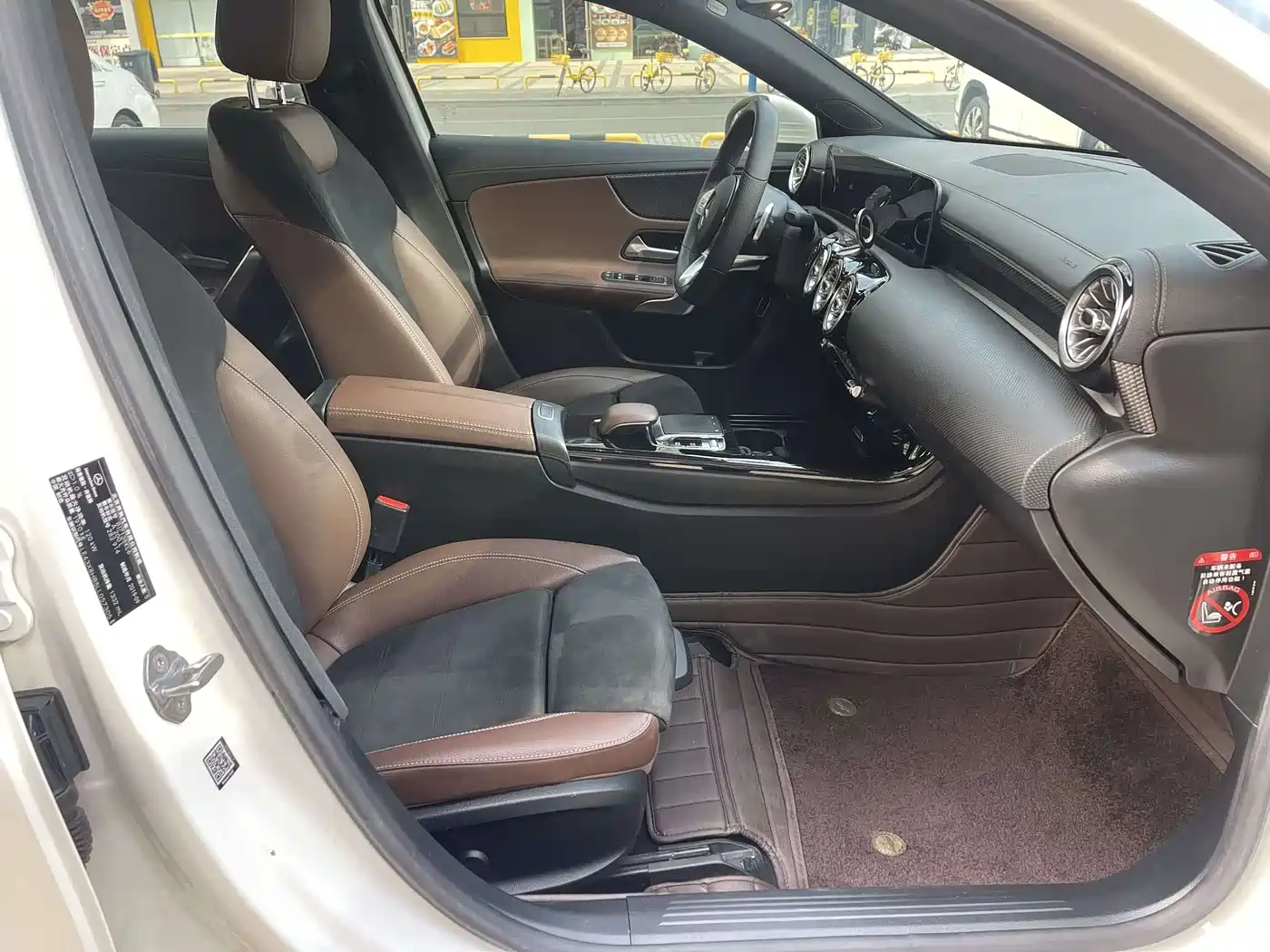 Mercedes-Benz A-Class 2020 A 200 L Sport Sedan фото 7