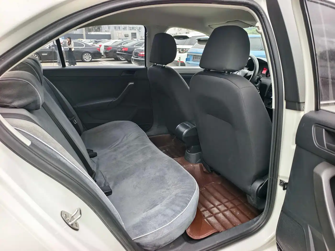 Volkswagen Santana 2018 1.5L Manual Trend Edition фото 17