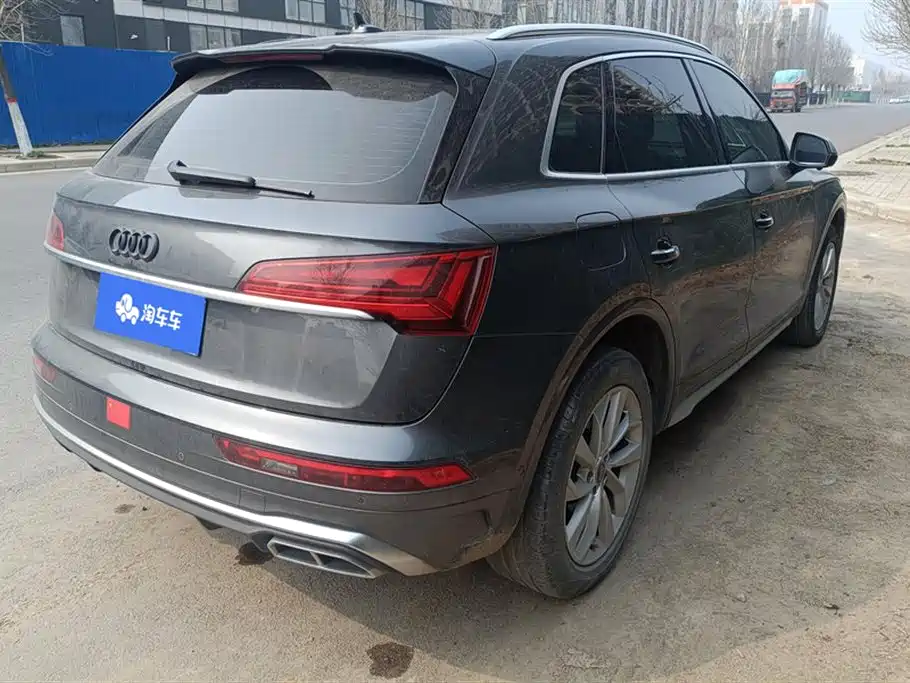 AUDI Q5L