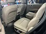 Фото 9 - Li Auto L8