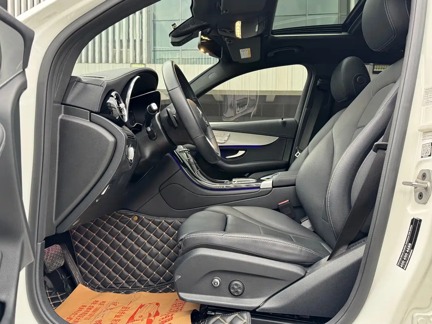 Mercedes-Benz GLC Coupe 2021 GLC 260 4MATIC Coupe SUV фото 13