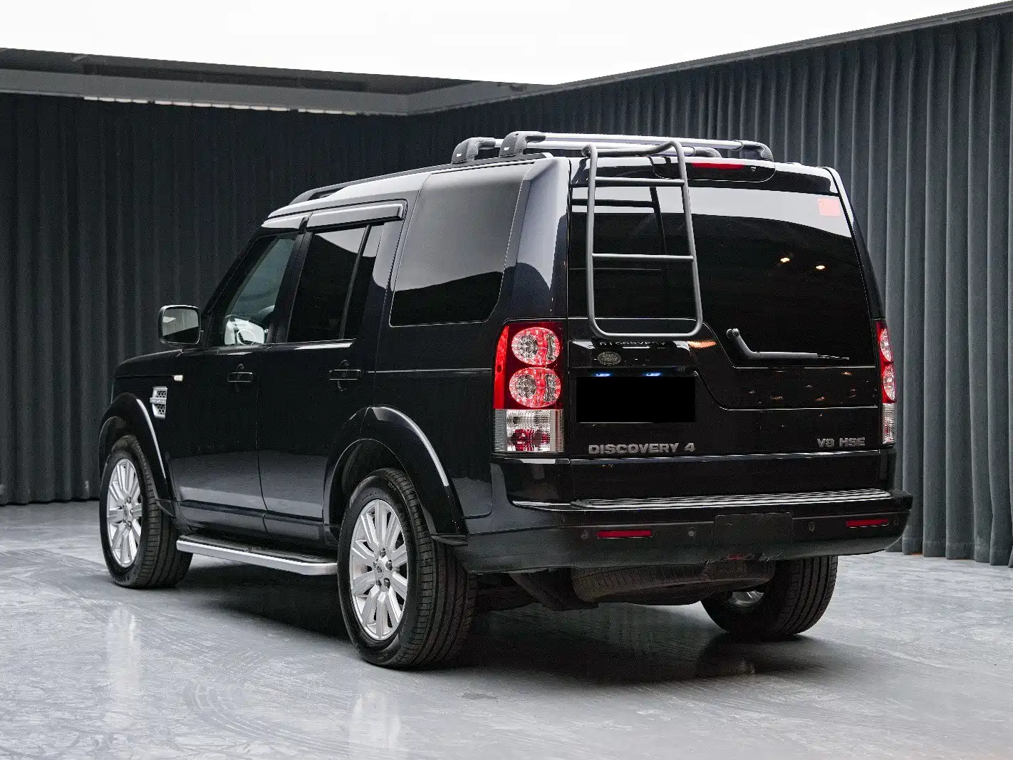 Photo 5 - Land Rover Discovery