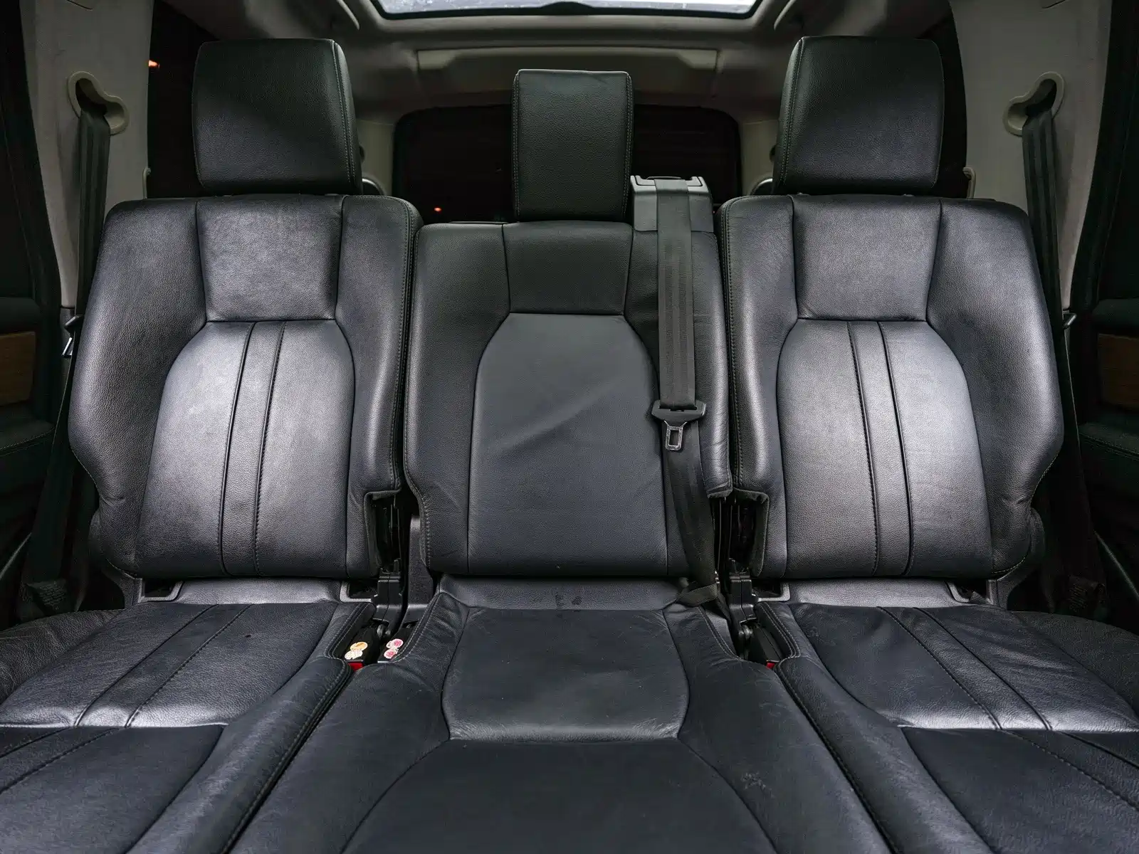 Photo 10 - Land Rover Discovery