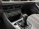 صورة 12 - Volkswagen Lavida