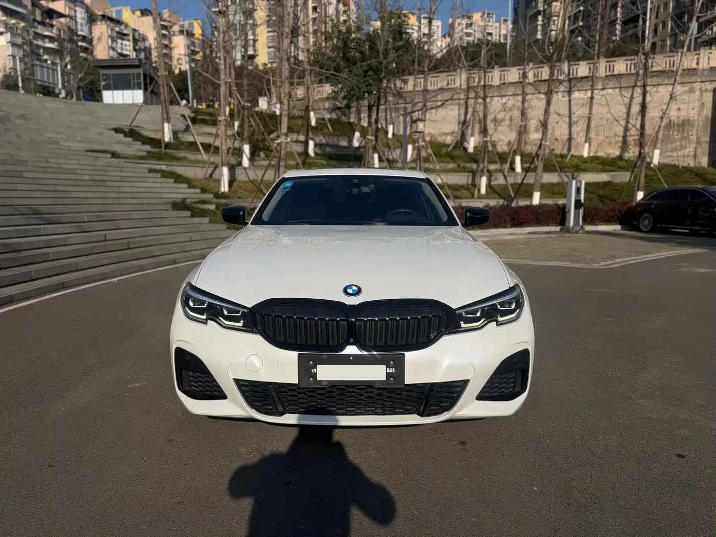BMW 3 Series 2020 325Li M Sport Black Night Package фото 3