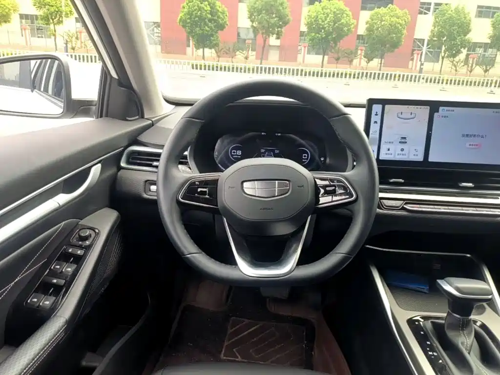 Geely Emgrand 2025 2025 4th Gen 1.5L CVT Premium