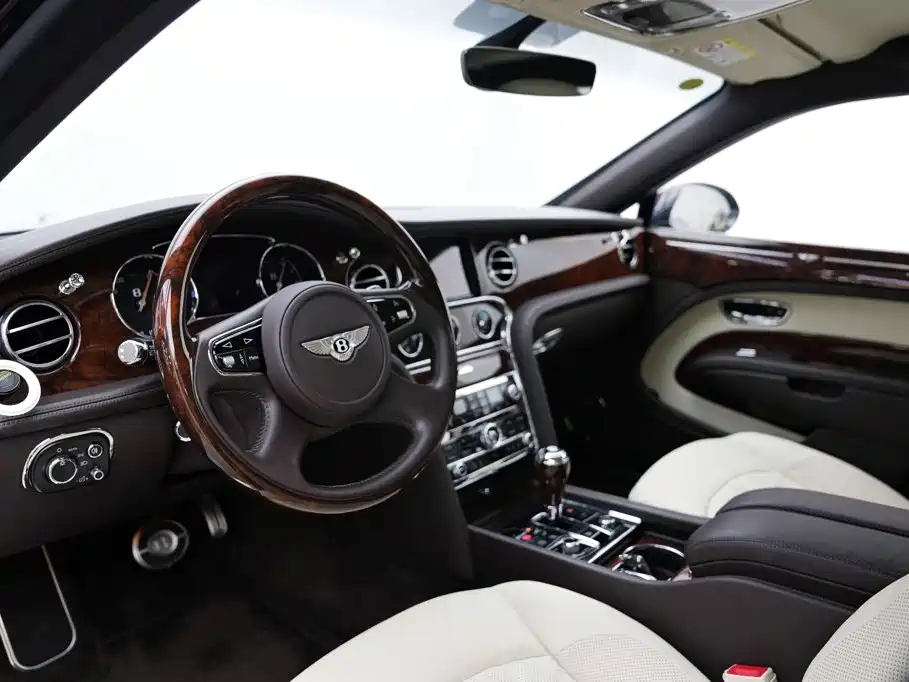 Bentley Mulsanne 2018 2017 6.8T Long Wheelbase