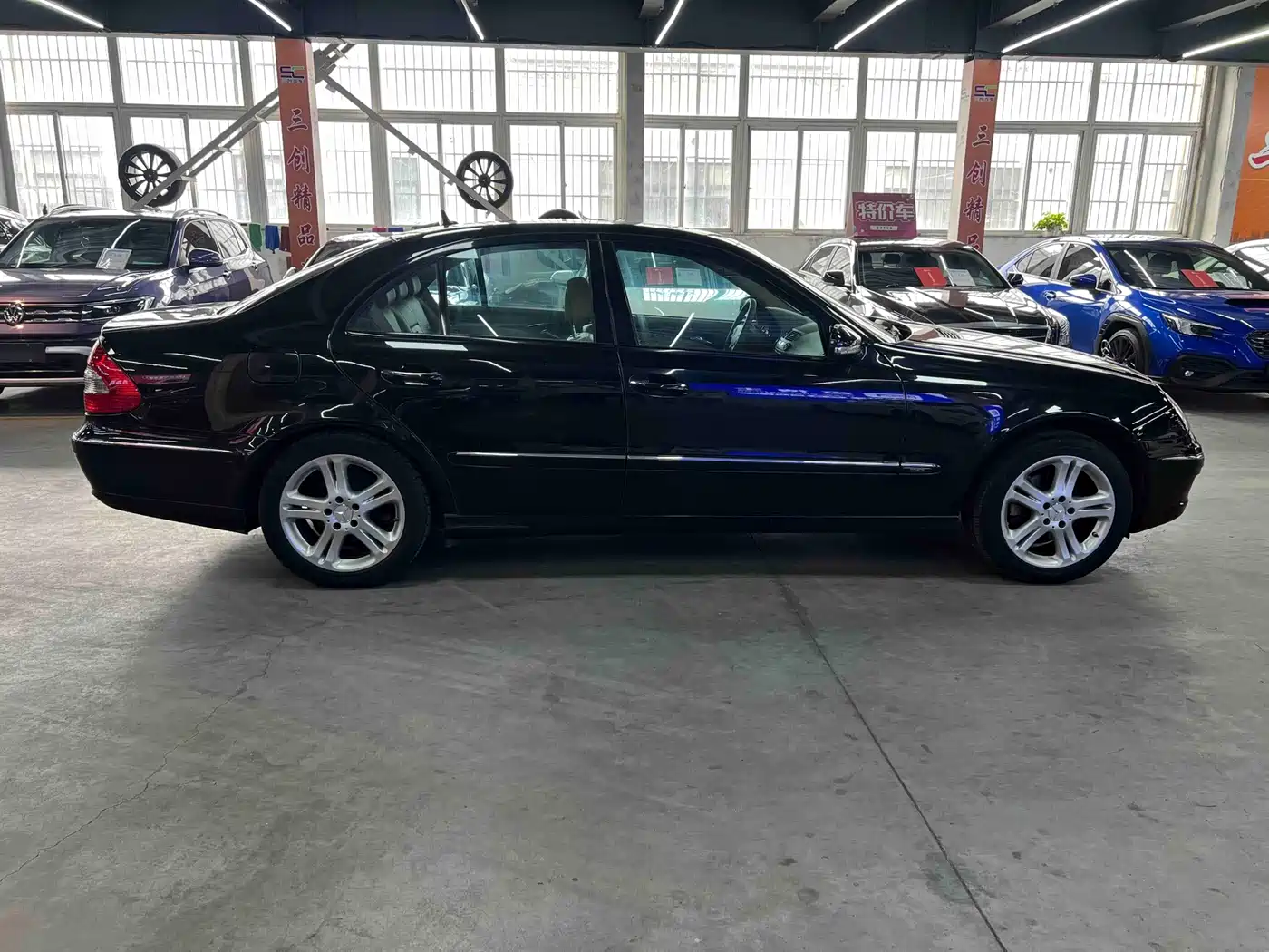 Mercedes-Benz E-Class 2008 2008 E 230 Fashion