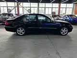 Photo 4 - Mercedes-Benz E-Class