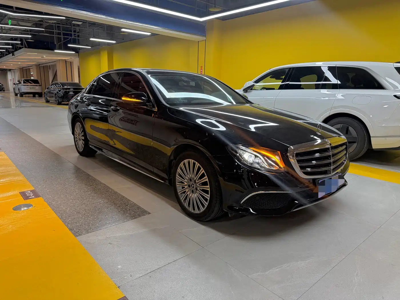 Mercedes-Benz E-Class 2020 E 300 L Luxury Model фото 3