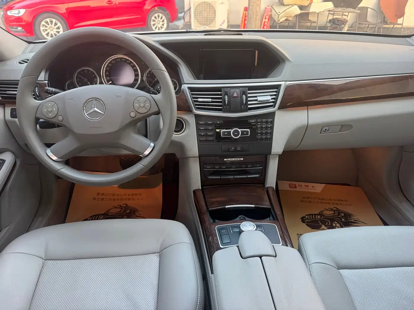 Mercedes-Benz E-Class 2013 Model E 260 L CGI Elegance фото 13