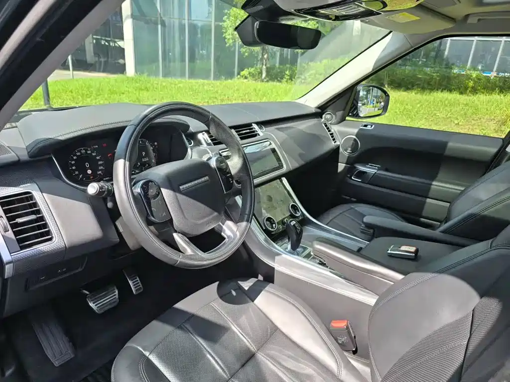 Фото 5 - Land Rover Range Rover Sport