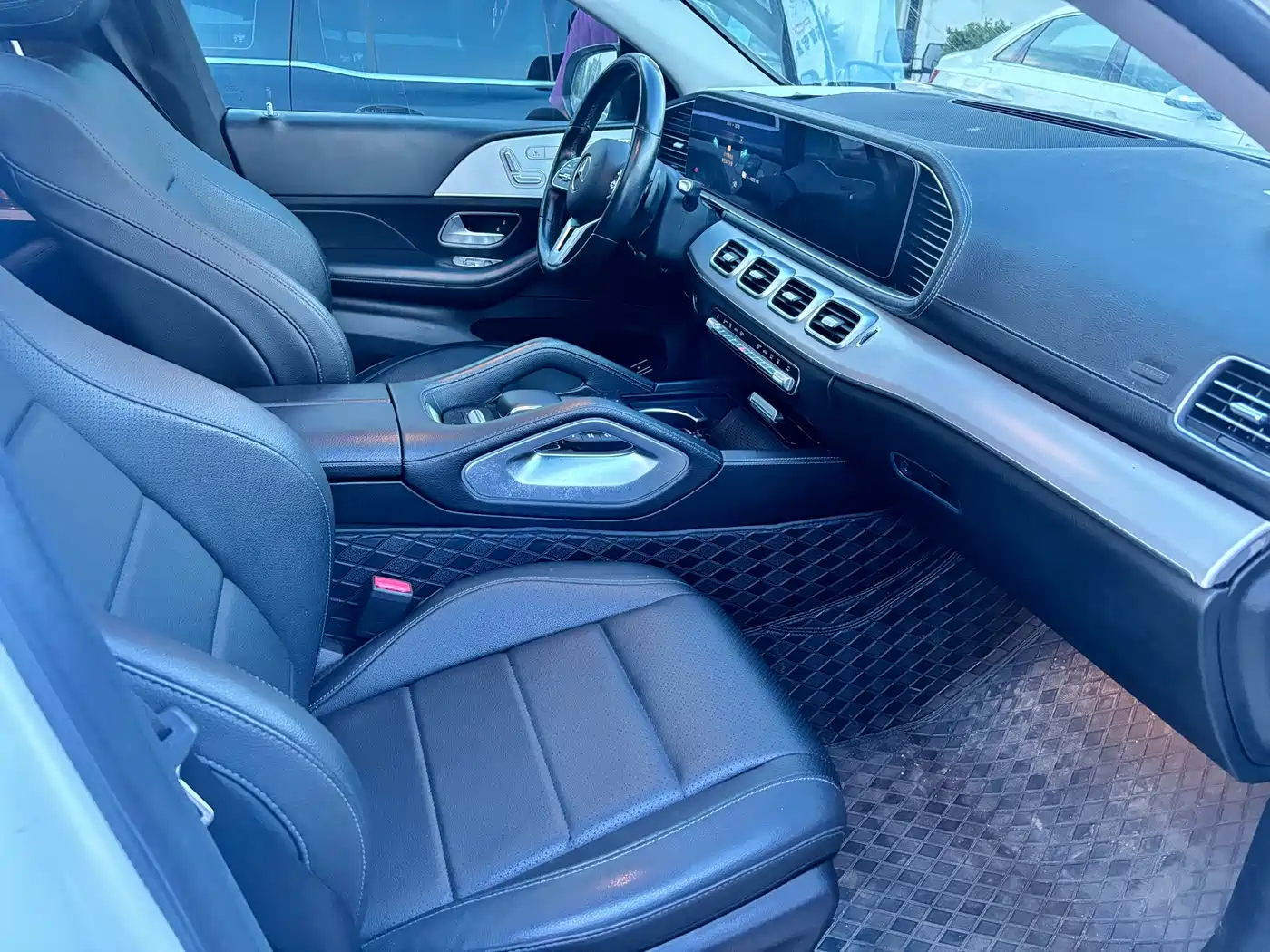 Mercedes-Benz GLE, миниатюра 9