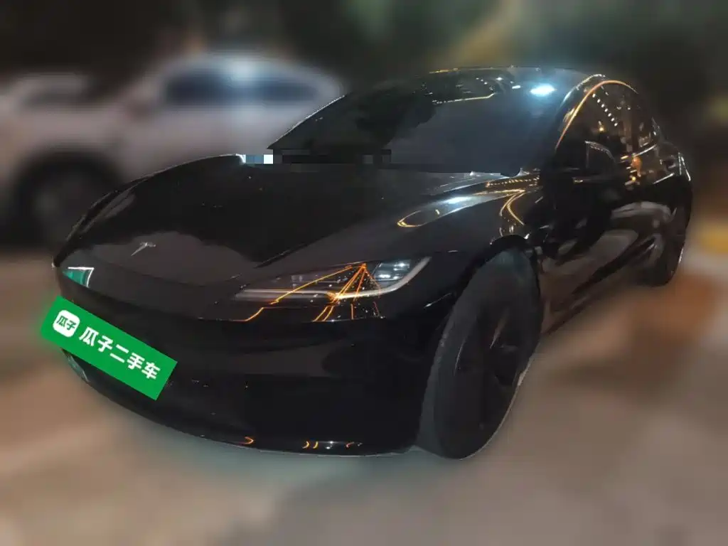 Tesla Model 3 2023