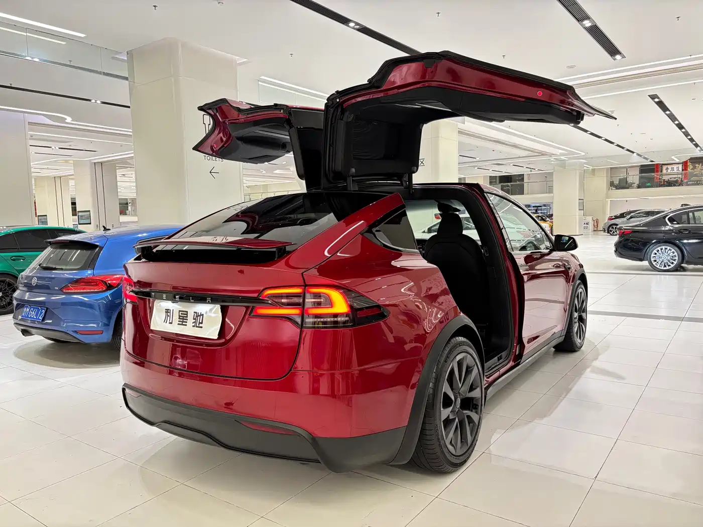 Tesla Model X 2023 2023 Dual Motor All-Wheel Drive Edition