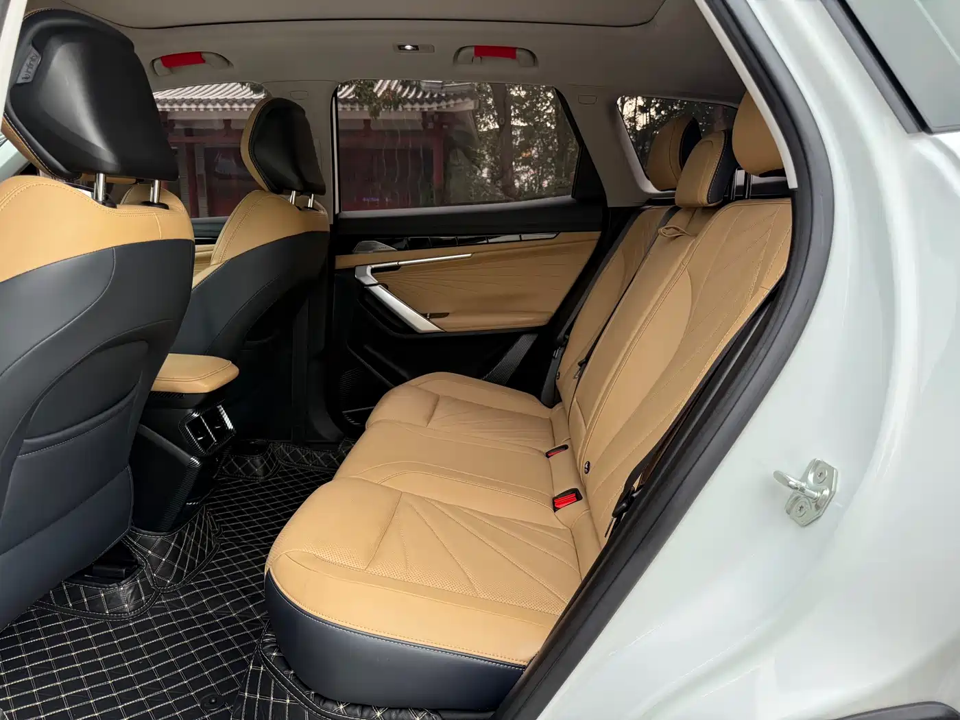 GEELY AUTOMOBILE BOYUE L