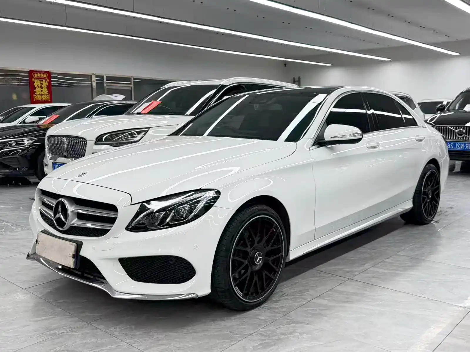 Фото 1 - Mercedes-Benz C-Class