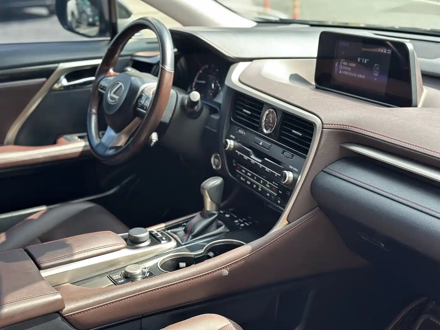 Lexus RX 2016 300 4WD Elegance Edition (China V) фото 16