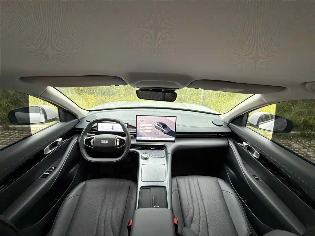 Geely Galaxy Galaxy E5 2026 2026 530km Voyager Edition