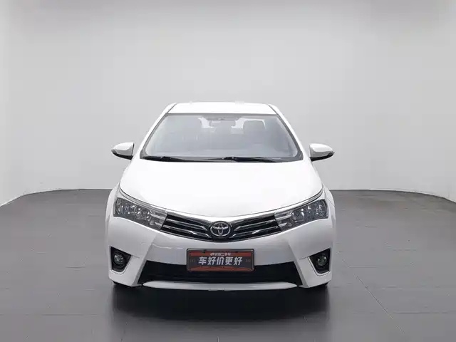 Toyota Corolla 2014 1.6L CVT GL — фото 3