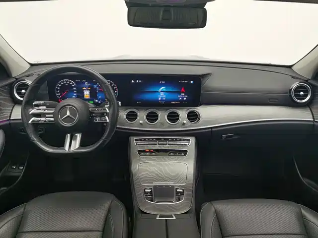 Mercedes-Benz E-Class New Energy 2021 E 350 e L Plug-in Hybrid Sports Sedan — фото 5