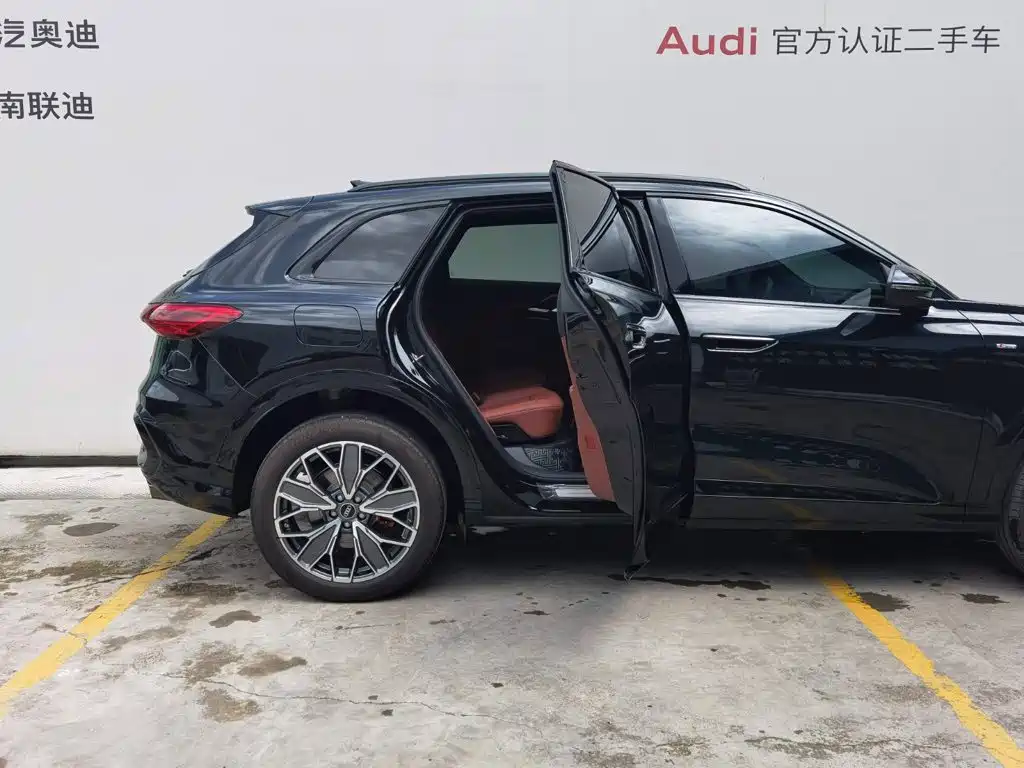 Audi Q5L 2026 2026 Luxury Sport 150kW