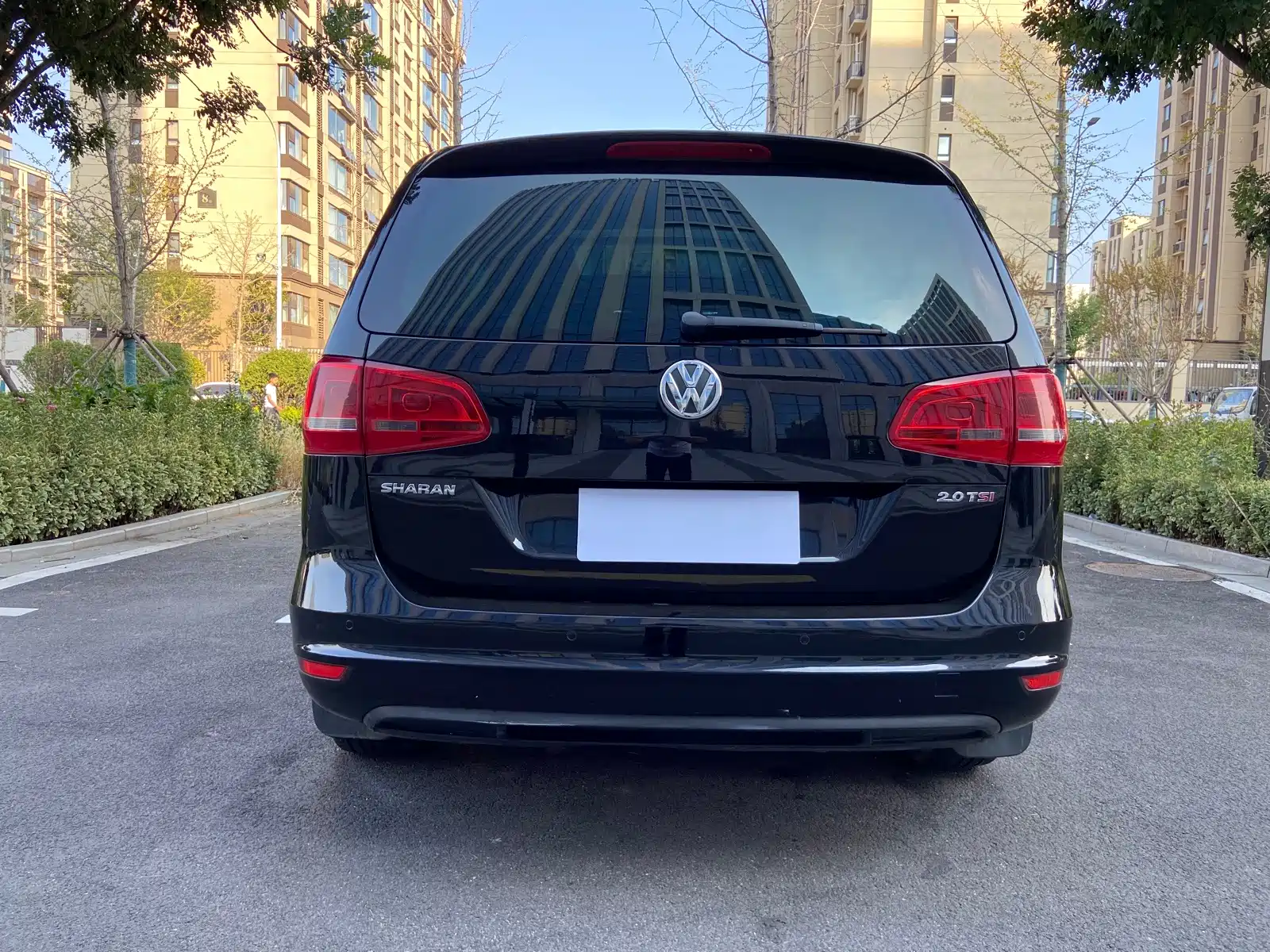 Фото 4 - Volkswagen Sharan