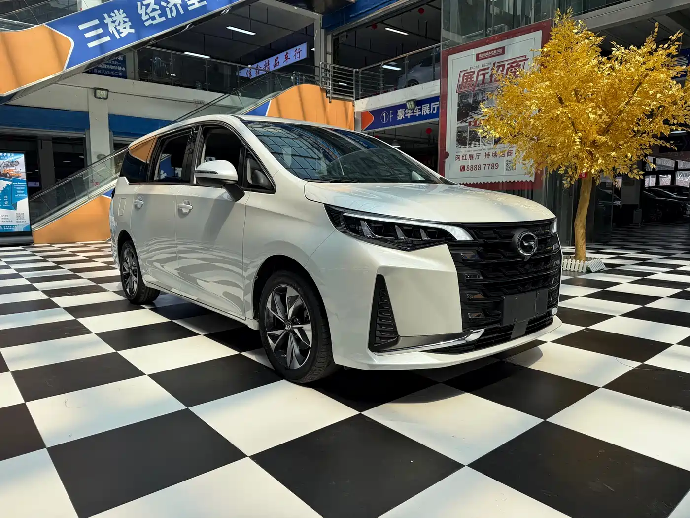 GAC Trumpchi Trumpchi M6 2021 PRO 270T Automatic Luxury Edition фото 3
