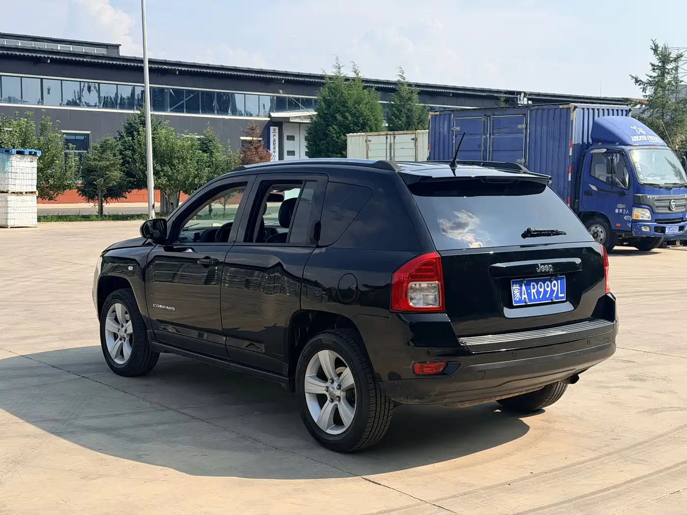 Jeep Compass (Import) 2012 2012 2.4L AWD Sport Edition