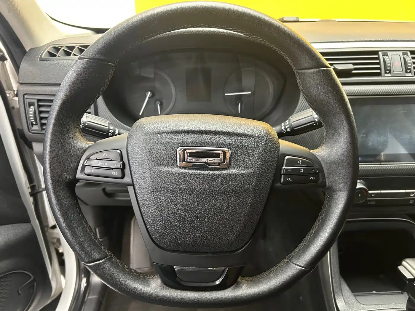 Qoros 5 2019 2018 Facelift 1.6T Automatic Leading