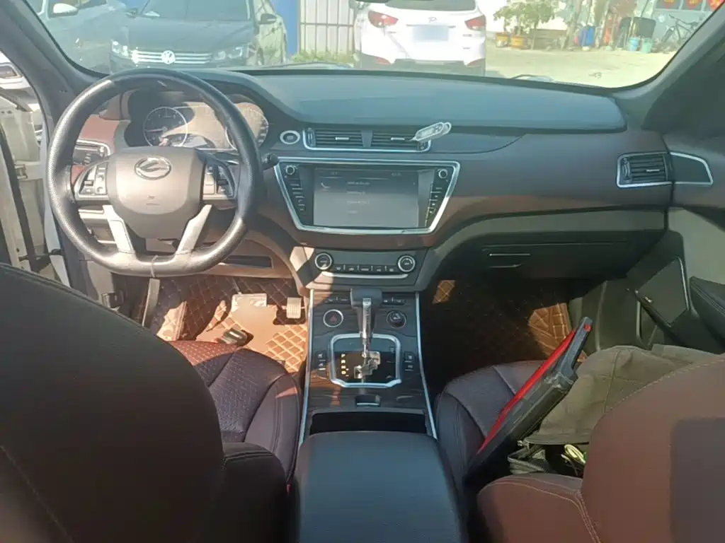 Landwind X7 2016 2015 2.0T Panorama Premium