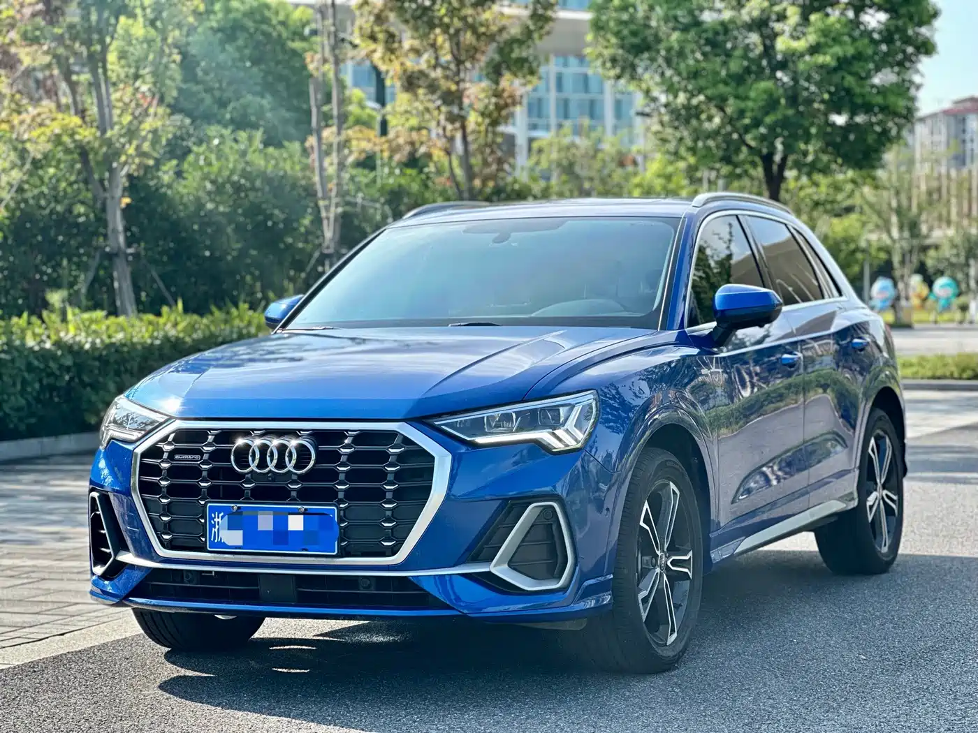 Фото 1 - Audi Q3