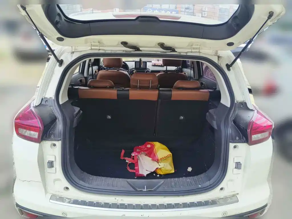 BAIC Senova X35 2017 2016 1.5L Automatic Luxury Edition