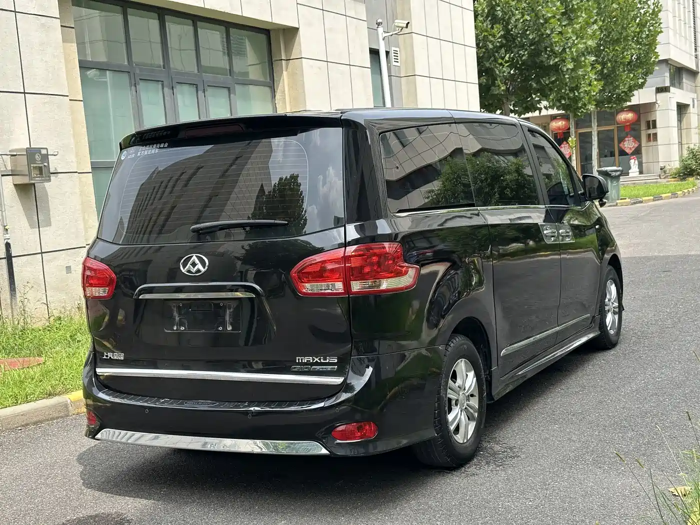 SAIC Maxus Maxus G10 2019 2018 PLUS 2.0T Automatic Elite Edition