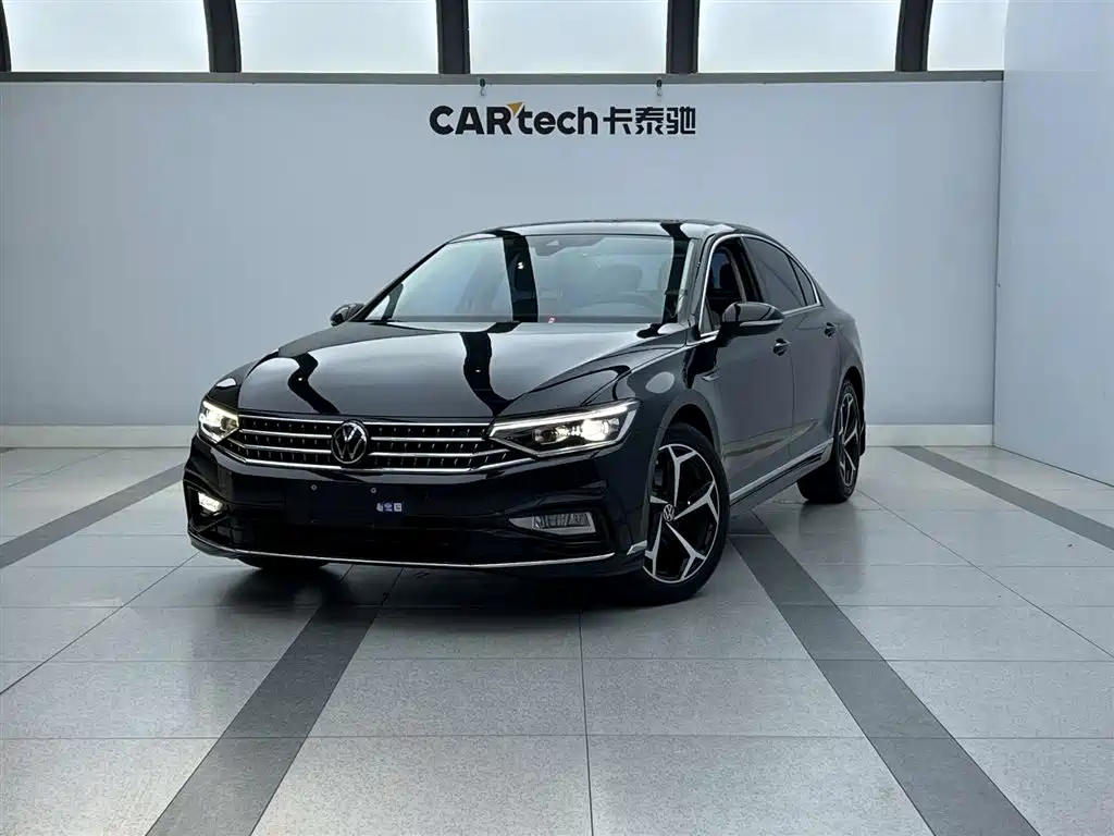  Volkswagen Magotan 2023 Model 2 Million Commemorative Edition 330TSI DSG Luxury