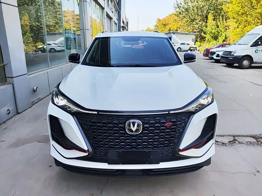 Фото 3 - Changan CS75 PLUS