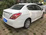 Фото 3 - Peugeot 308