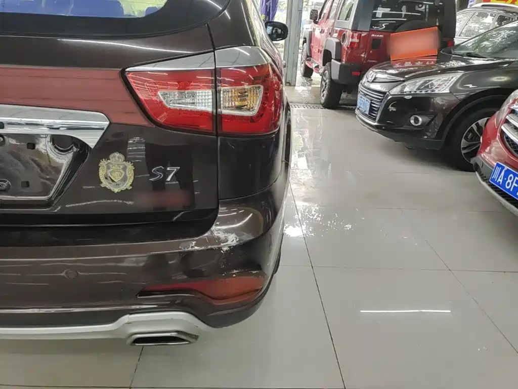 BYD S7 2015 2015 2.0T Automatic Flagship Model