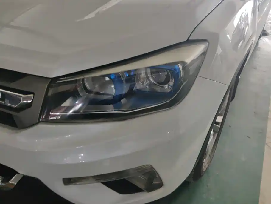 Changan CS75 2015 2014 2.0L Manual Luxury (China IV)