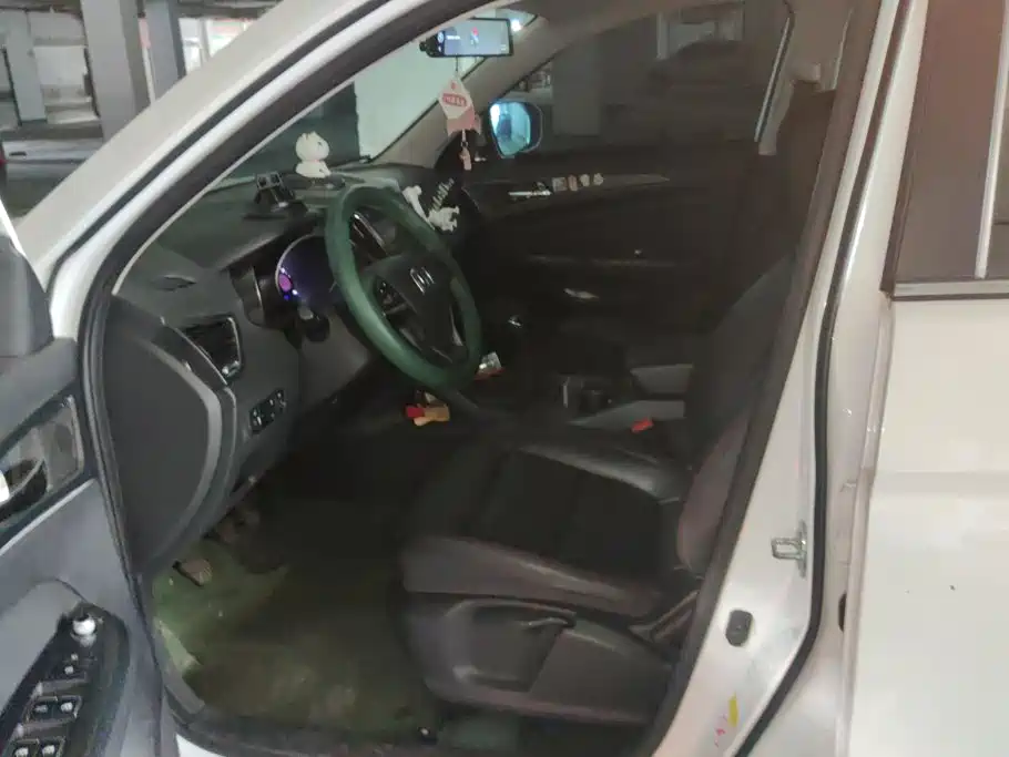 Changan CS75 2015 2014 2.0L Manual Luxury (China IV)