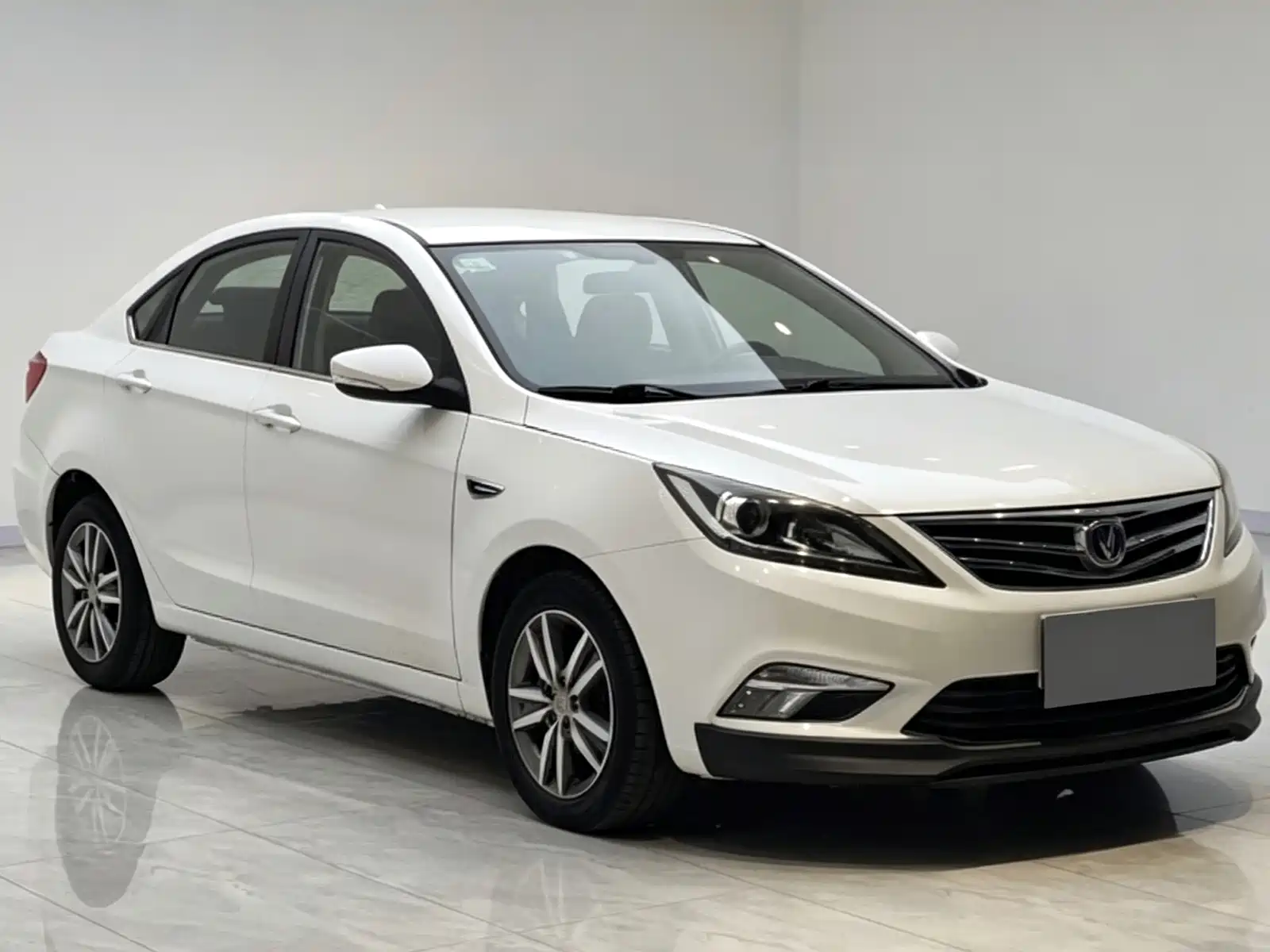 Photo 3 - Changan Eado