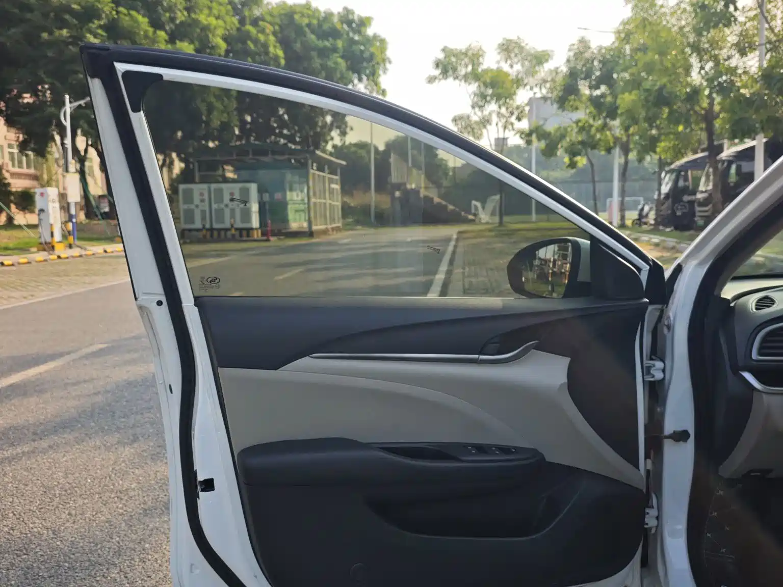 Фото 10 - Buick Excelle
