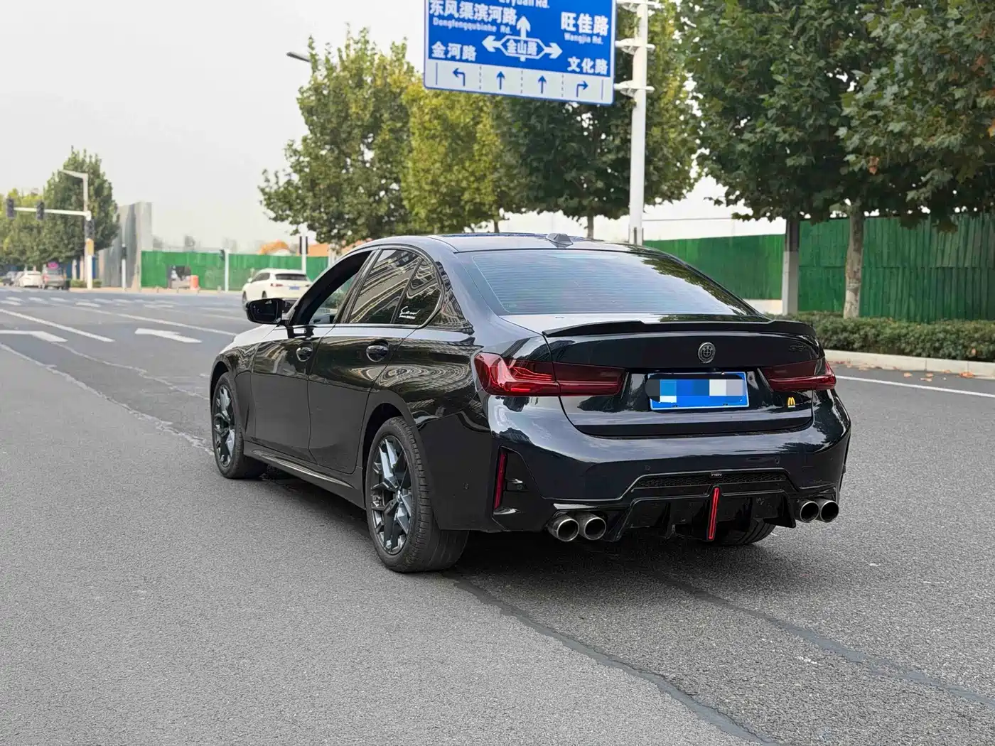 BMW 3 Series 2026 2025 330i M Sport Night Edition