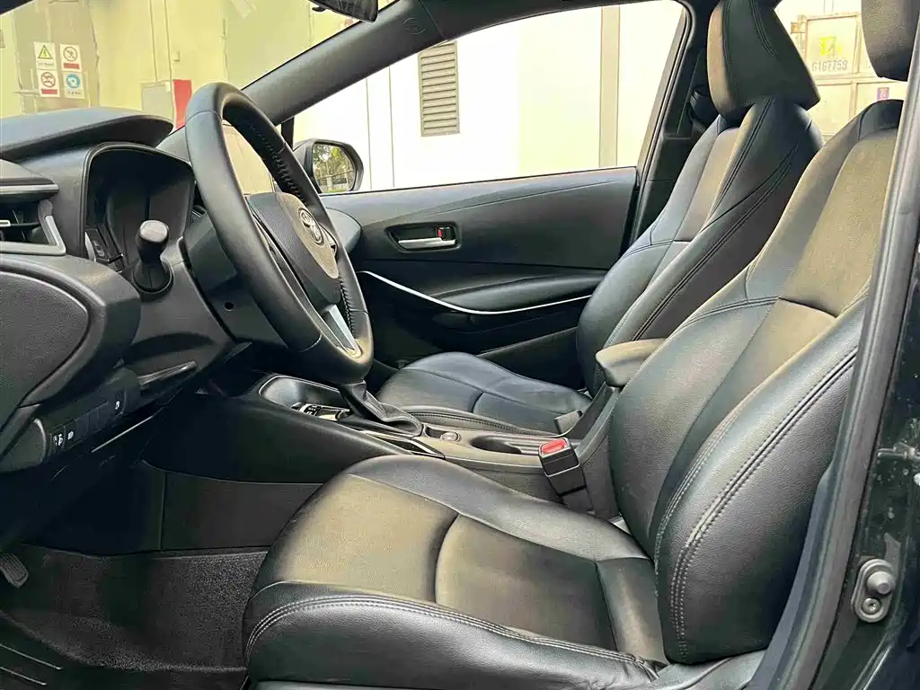 Toyota Levin 2021 Dual Engine 1.8H E-CVT Luxury Edition фото 4
